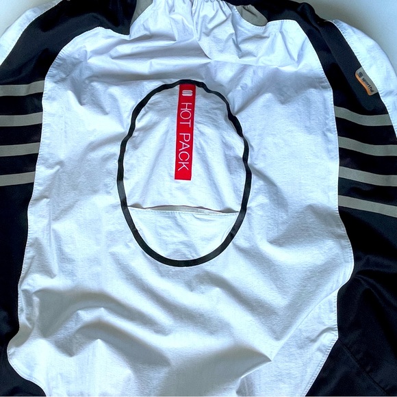 Waterproof cycling jacket packable - Picture 3 of 12